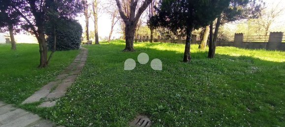 4 rooms Apartment in Tavazzano con Villavesco, Italy No. 27990 22