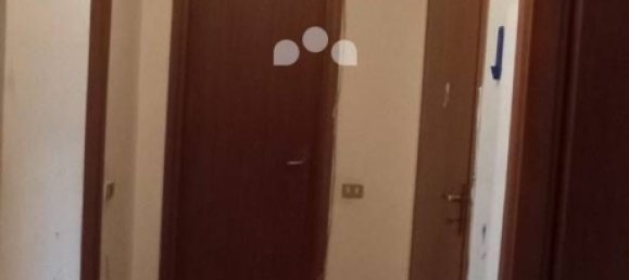 4 rooms Apartment in Tavazzano con Villavesco, Italy No. 27990 6