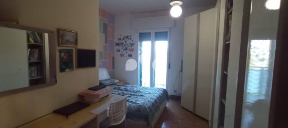4 rooms Apartment in Tavazzano con Villavesco, Italy No. 27990 18