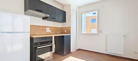 1 bedroom Apartment in Angers, France No. 281713 3