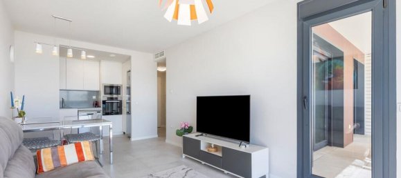 2 bedrooms Apartment in Mil Palmeras, Spain No. 186547 9