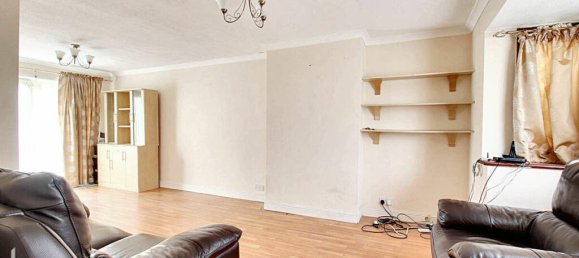 2 Schlafzimmer Haus in Hayes, United Kingdom, Nr. 5072 2