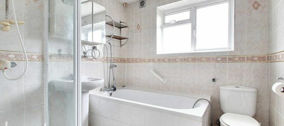 2 Schlafzimmer Haus in Hayes, United Kingdom, Nr. 5072 8