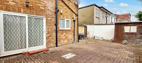 2 Schlafzimmer Haus in Hayes, United Kingdom, Nr. 5072 10