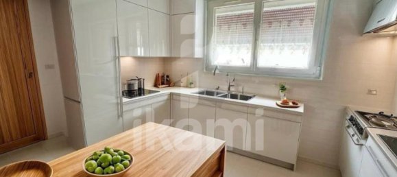 3 Schlafzimmer Haus in Puiseaux, France, Nr. 55275 4