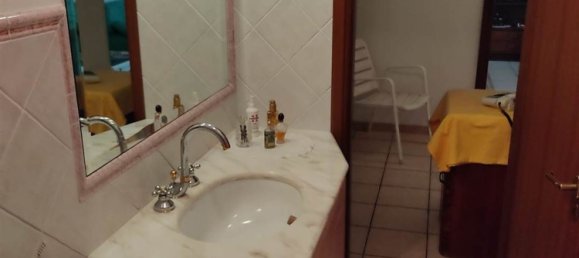 4 bedrooms Apartment in Taranto, Italy No. 314796 21