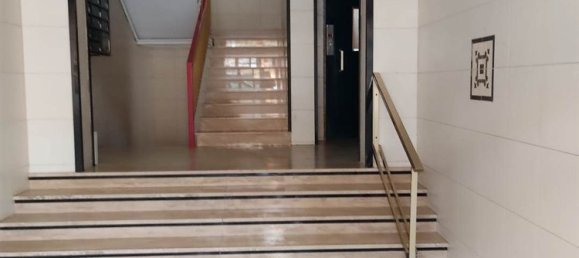 4 bedrooms Apartment in Taranto, Italy No. 314796 2