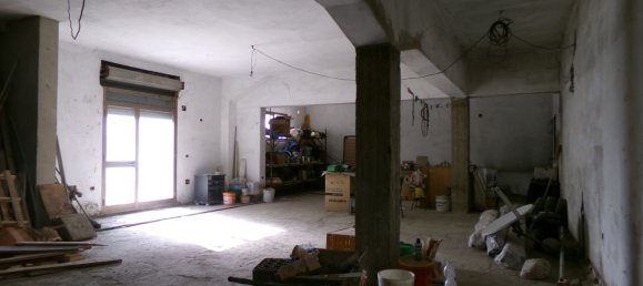  عقار تجاري في Montemurlo, Italy 170متر مربع رقم 345061 4