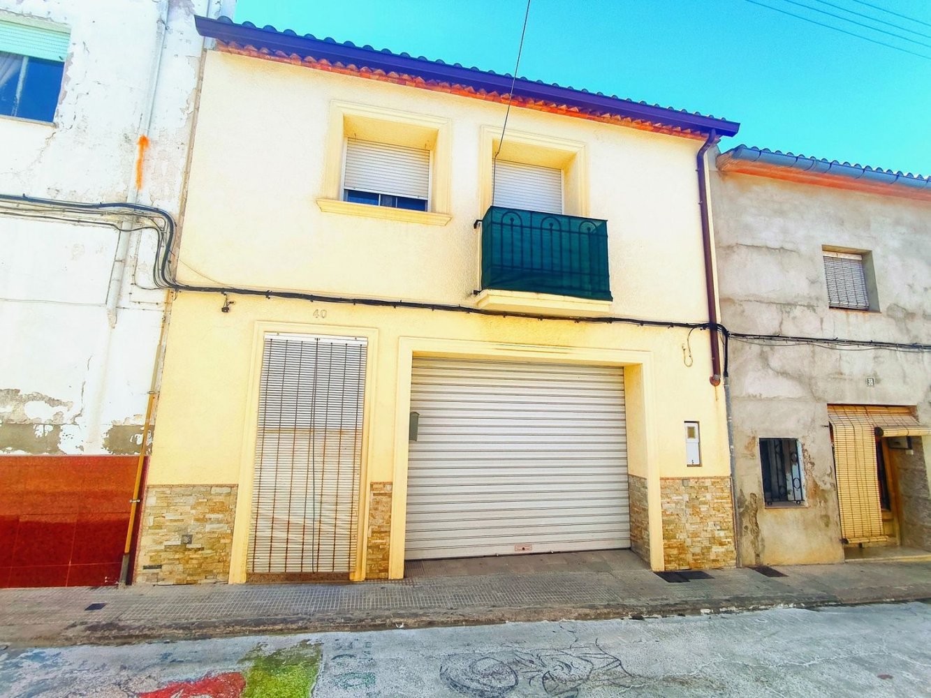3 bedrooms Townhouse in Carcaixent, Spain No. 234991