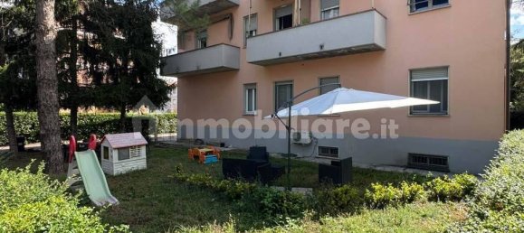 2 bedrooms Apartment in Parma, Italy No. 310753 3