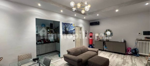 2 bedrooms Apartment in Parma, Italy No. 310753 11