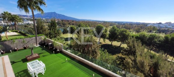 3 chambres Villa à Malaga, Spain No. 40980 2