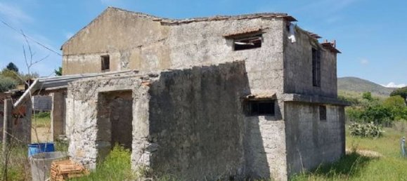 3 rooms House in Gaeta, Italy No. 64442 5