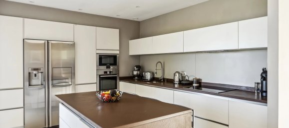 5 Schlafzimmer Gewerbliche Immobilie in Cabris, France, Nr. 1418 7