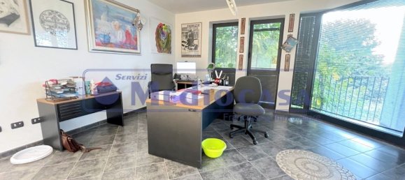 2441m² Warehouse in Boara Pisani, Italy No. 65400 41