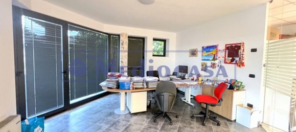 2441m² Warehouse in Boara Pisani, Italy No. 65400 28