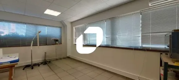 105m² Office in Mauguio, France No. 346114 3