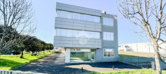 13 rooms Office in Castenedolo, Italy No. 143371 7