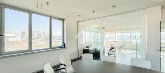 13 rooms Office in Castenedolo, Italy No. 143371 2