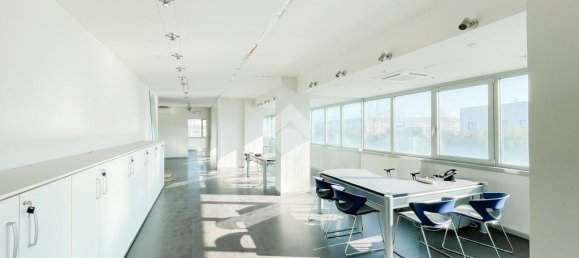 13 rooms Office in Castenedolo, Italy No. 143371 5