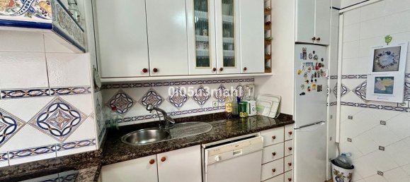 4 bedrooms Apartment in Malaga, Spain No. 187556 19