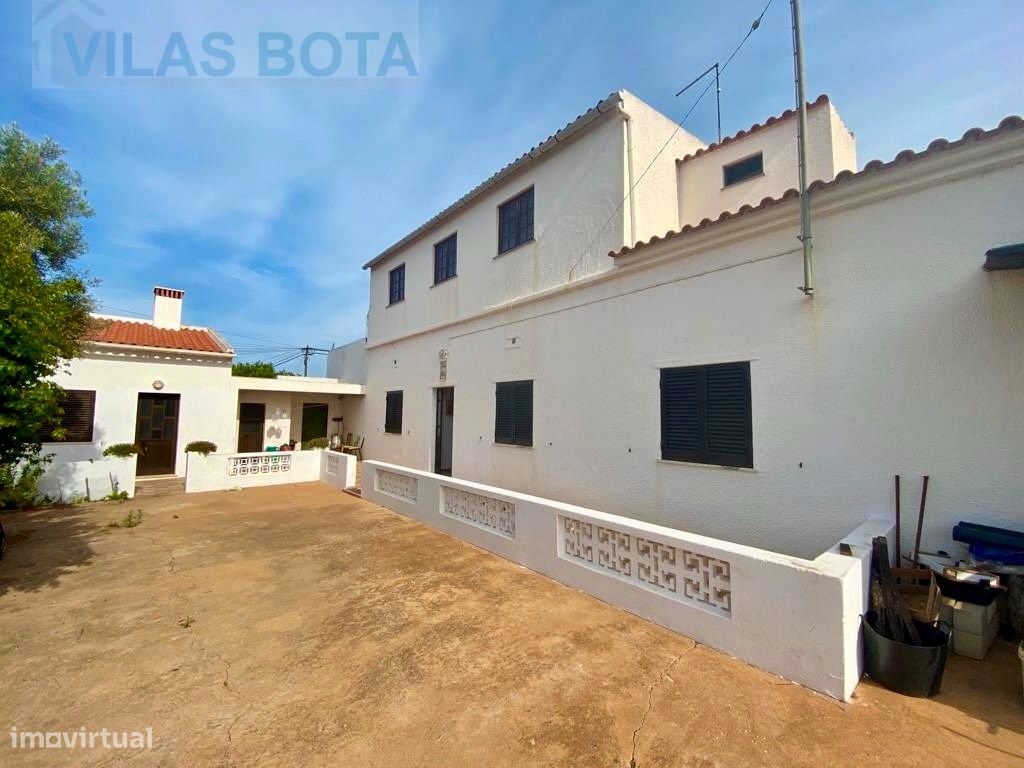 2 bedrooms House in Loule, Portugal No. 226263