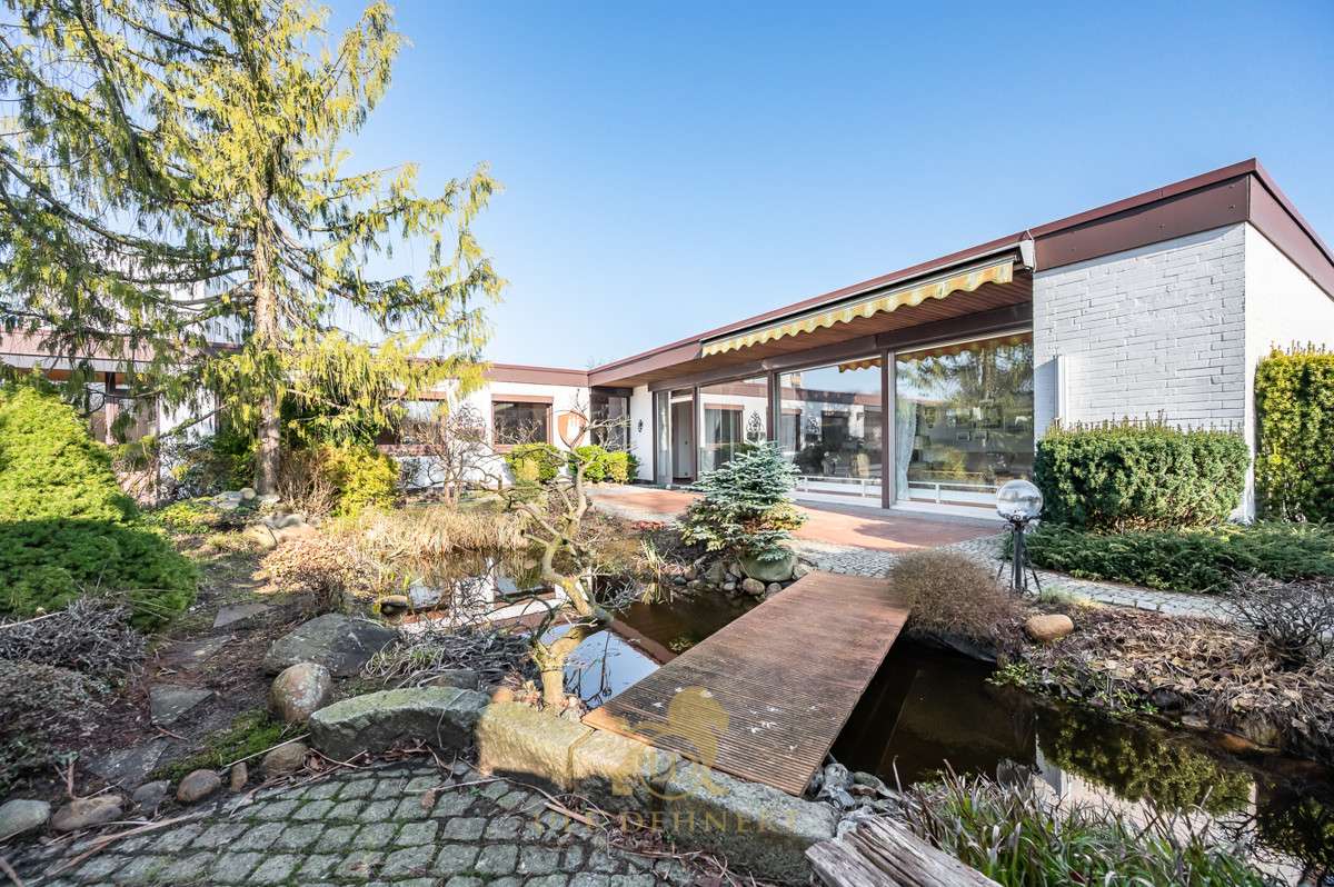 Бунгало с 5 спальнями в Шлезвиг-Гольштейн, Германия № 10607