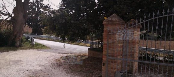 Apartamento de 4 habitaciónes en Jesi, Italy No. 94288 4