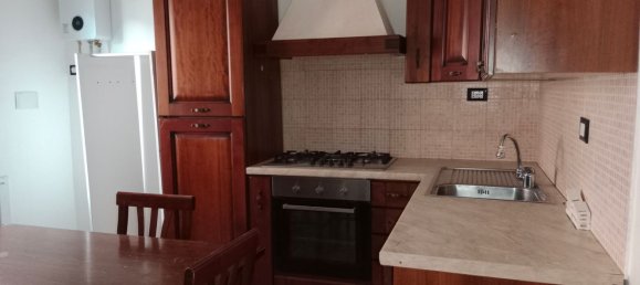 6 rooms Apartment in Genoa, Italy No. 27902 9