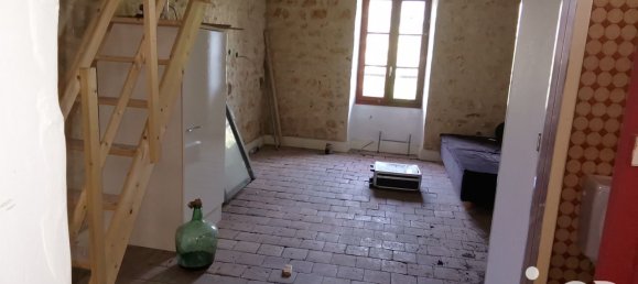 2 rooms House in Le Pont-Chretien-Chabenet, France No. 216010 2