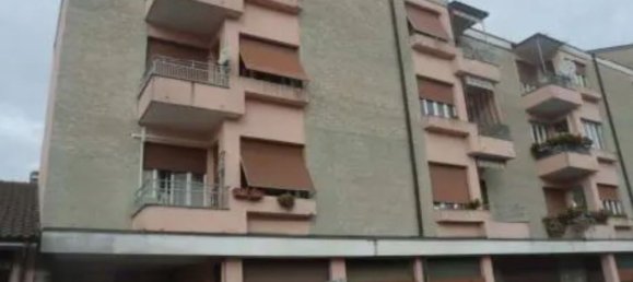 3 rooms Apartment in Carnate, Italy No. 99515 20