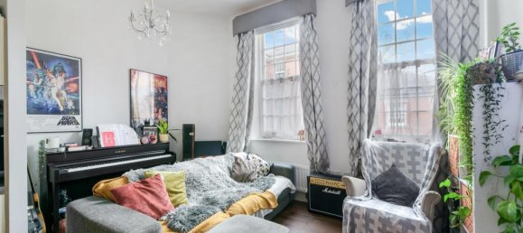 1 bedroom Apartment in Epsom, United Kingdom No. 9727 6