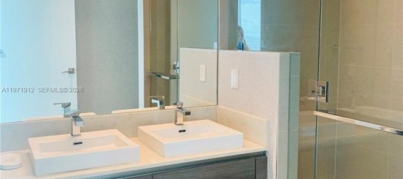 2 dormitorios propiedad comercial en alquiler en Miami, Miami-Dade, Florida, USA № 614538 18