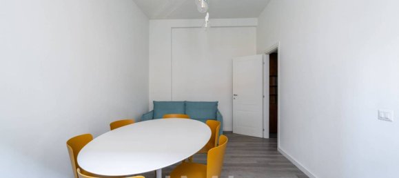 2 bedrooms Apartment in Milan, Italy No. 341958 4