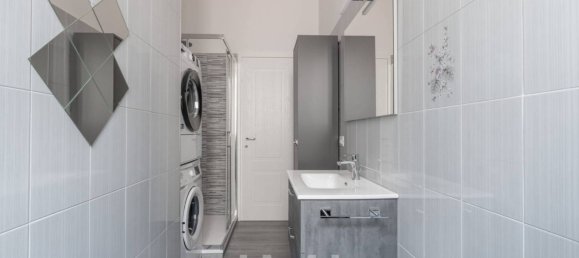 2 bedrooms Apartment in Milan, Italy No. 341958 23