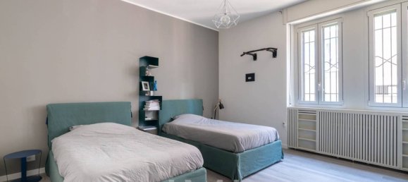 2 bedrooms Apartment in Milan, Italy No. 341958 10