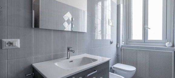 2 bedrooms Apartment in Milan, Italy No. 341958 22