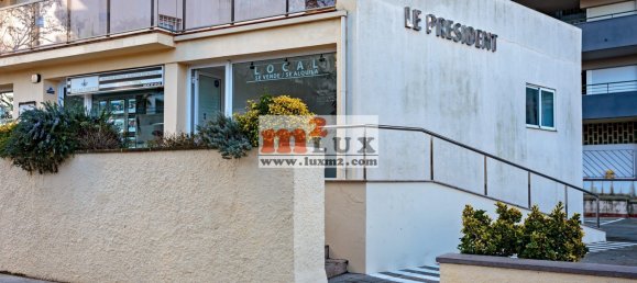 40m² Commercial property in Platja D'aro, Spain No. 13349 3