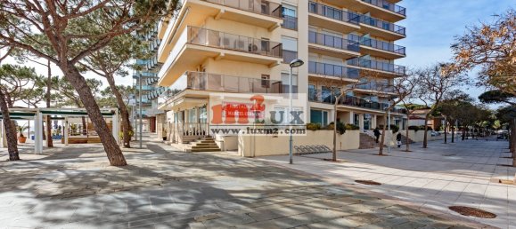 40m² Commercial property in Platja D'aro, Spain No. 13349 10