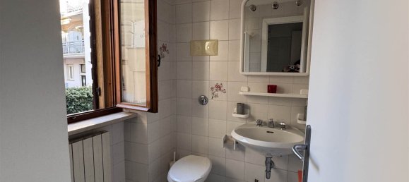 2 Schlafzimmer Wohnung in Desenzano del Garda, Italy, Nr. 79742 5