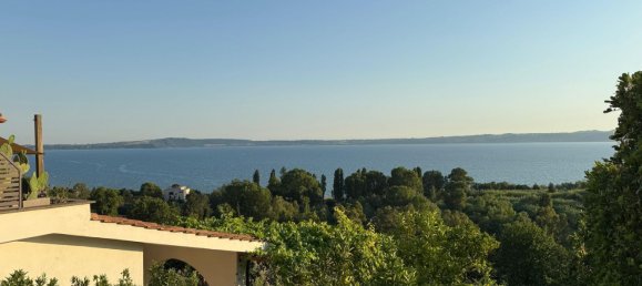 6 rooms House in Trevignano Romano, Italy No. 280000 42