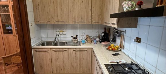 6 rooms House in Trevignano Romano, Italy No. 280000 16