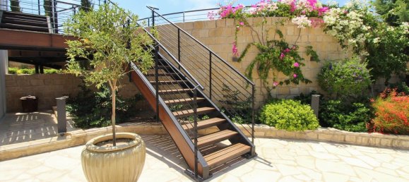 4 bedrooms Villa in Aphrodite Hills, Cyprus No. 17171 8