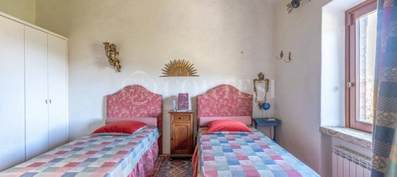 3 bedrooms Villa in Perugia, Italy No. 267196 13