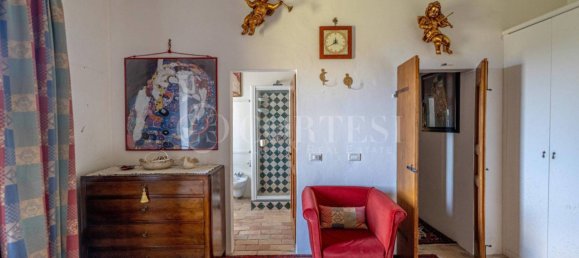 3 bedrooms Villa in Perugia, Italy No. 267196 14