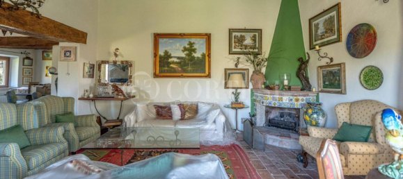 3 bedrooms Villa in Perugia, Italy No. 267196 7