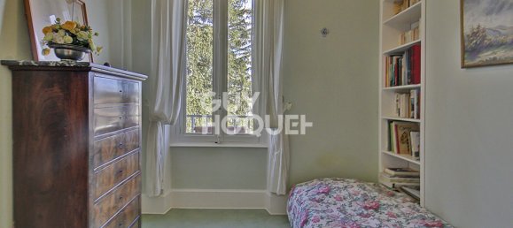4 bedrooms House in Bourgoin-Jallieu, France No. 206197 14