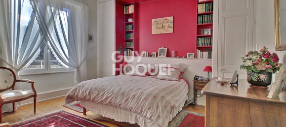 4 bedrooms House in Bourgoin-Jallieu, France No. 206197 12