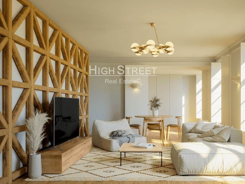 4 bedrooms Apartment in Lisbon, Portugal No. 105235