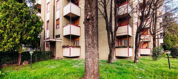 4 rooms Apartment in Melzo, Italy No. 226875 24